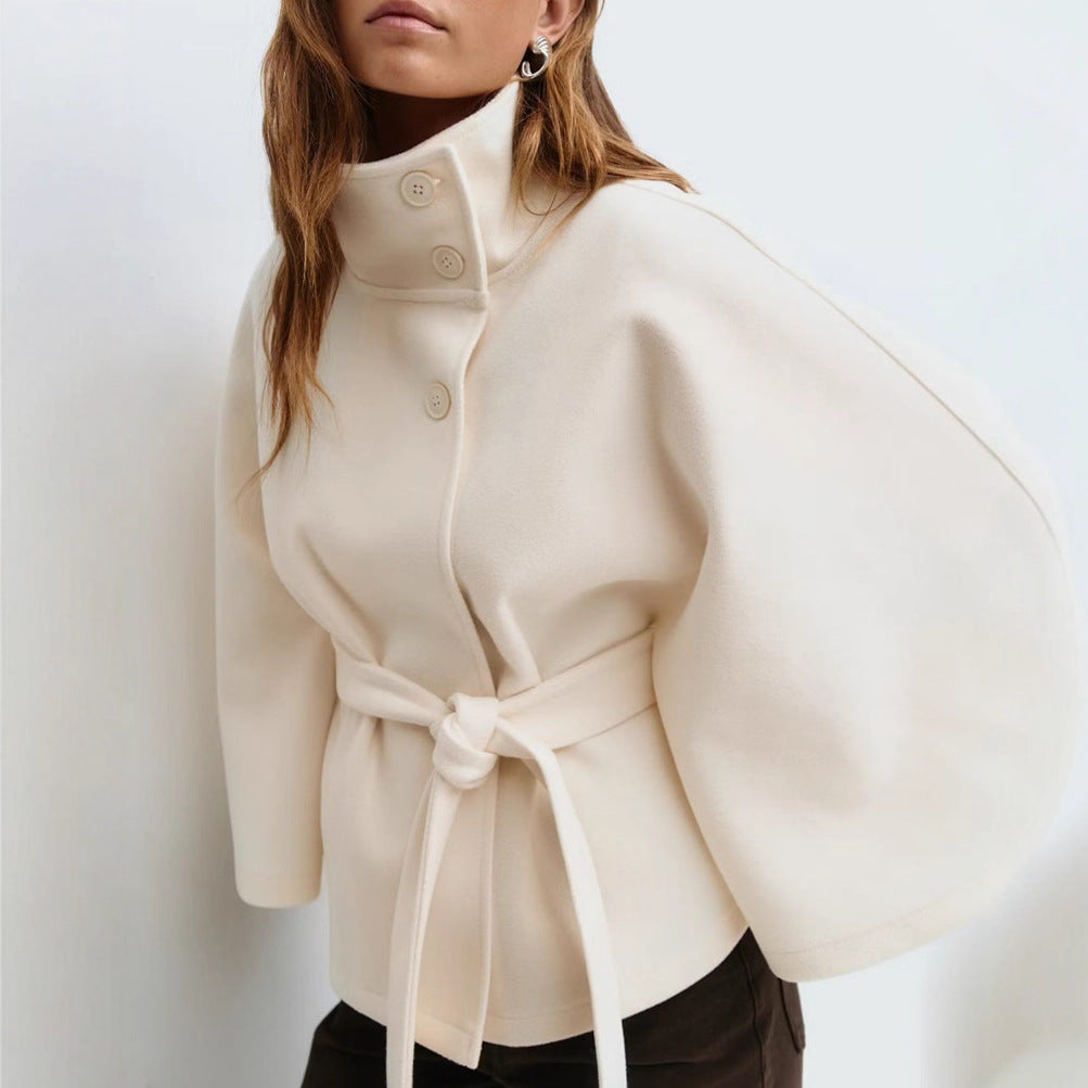 Manteau chauve-souris à col montant