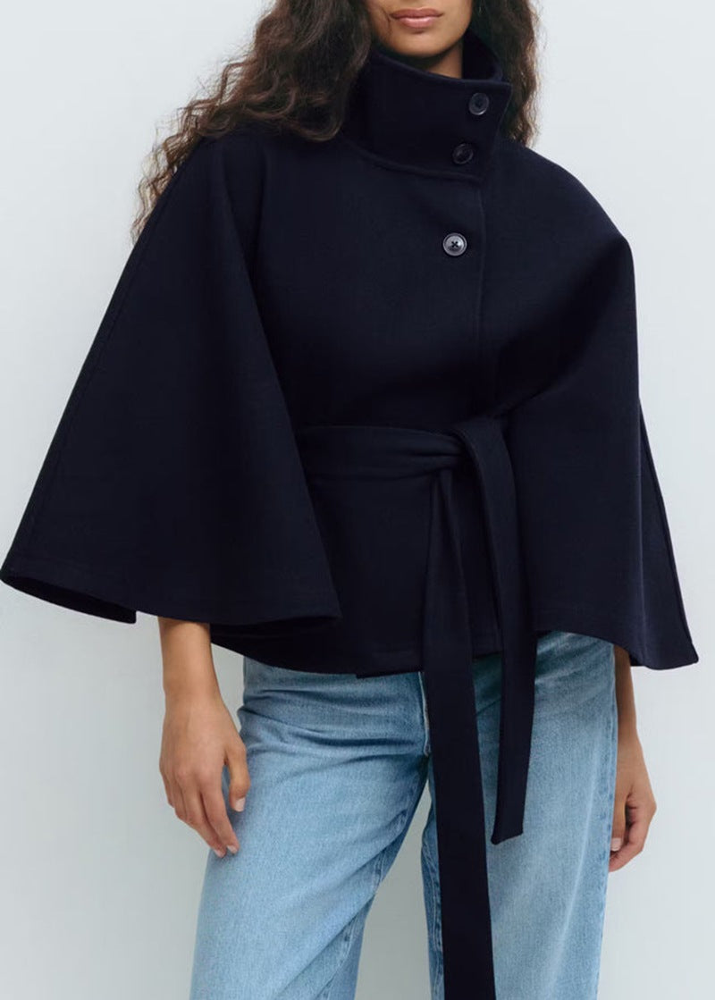 Manteau chauve-souris à col montant