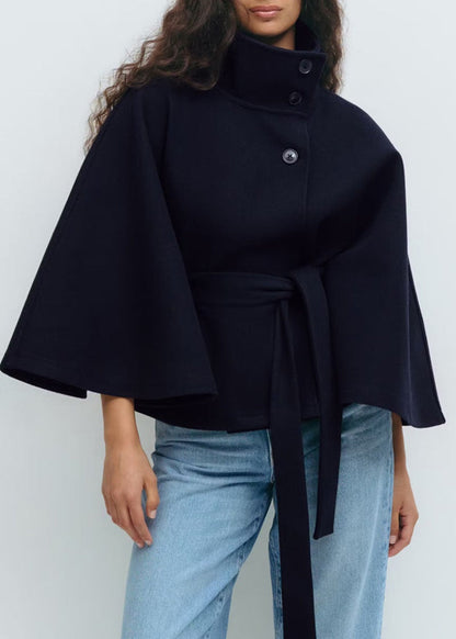 Manteau chauve-souris à col montant
